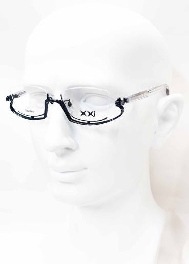 �t�i�C���[��1011���K�l�t���[���ʉ_-1