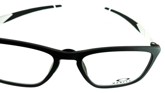 OAKLEYt[8062D-0355