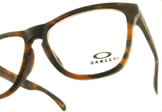 FROGSKINSオークリーメガネ8137A-06-S55