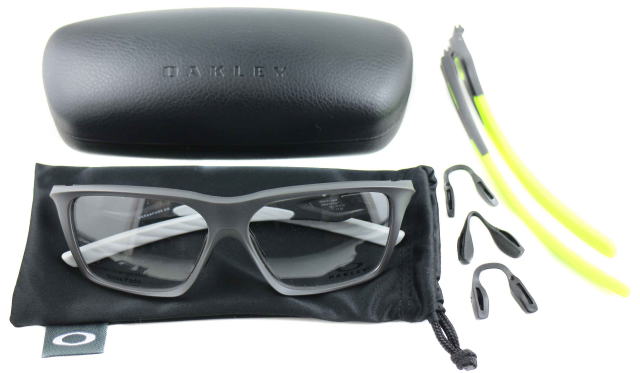 スポーツ度入りメガネオークリー8201-04-S58