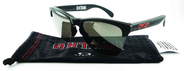 大谷翔平オークリーサングラスFROGSKINS-LITE-9374-3863-S63